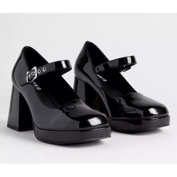 Torrid Mary Jane Shoes Black Platform Patent Leather Block Heel NWOB Size 9WW - Picture 1 of 9